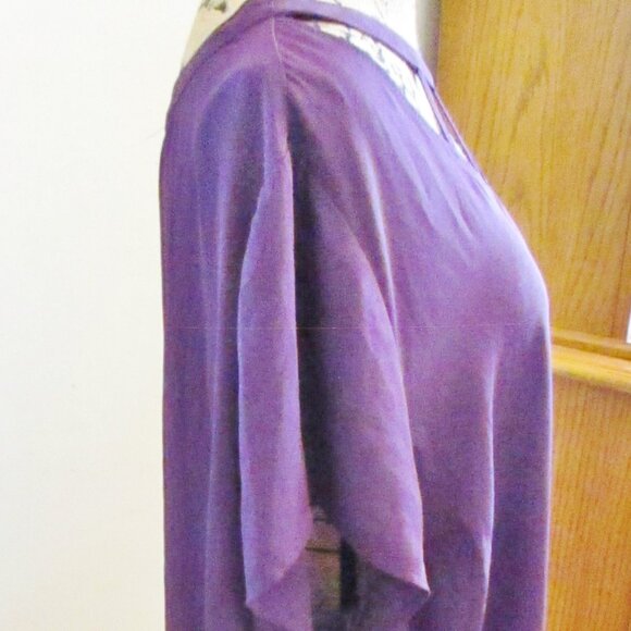 Torrid Georgette Cage Detail Top, Short Sleeve, Purple, Semi Sheer Flowy Size 3X - Picture 6 of 10